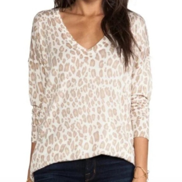 ⭐️JOIE Revolve Chyanne Cashmere/Wool Blend Cheetah Print V-neck Sweater Knit Top - Picture 1 of 8